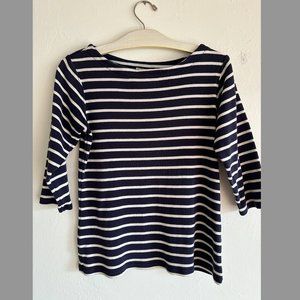 LL Bean Heritage Mariner Top. Size S.  Classic Navy/Sailcloth.  100% cotton.